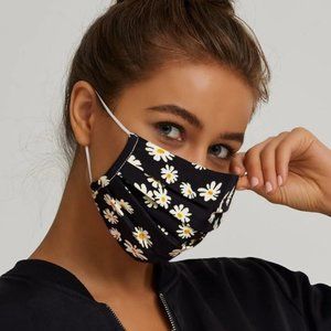Ditsy Floral Daisy Floral Cotton Face Mask